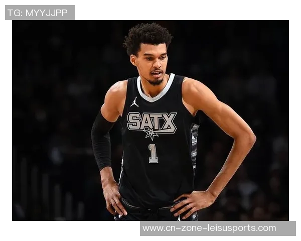 马刺未能充分挖掘文班潜力主帅战术安排遭质疑与不满