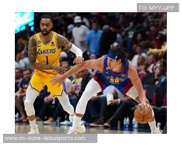 势如破竹的精彩瞬间弗拉格飞身大帽拉塞尔助攻浓眉空中暴扣