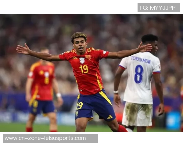 姆巴佩呼吁外界尊重亚马尔的私人生活给予他更多空间与安静 姆巴佩呼吁外界尊重亚马尔的私人生活给予他更多空间与安静