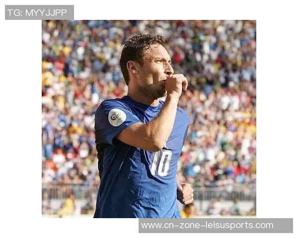 名宿称帕斯兼具巴乔风范与托蒂气质适合在伯纳乌展现才华 名宿称帕斯兼具巴乔风范与托蒂气质适合在伯纳乌展现才华