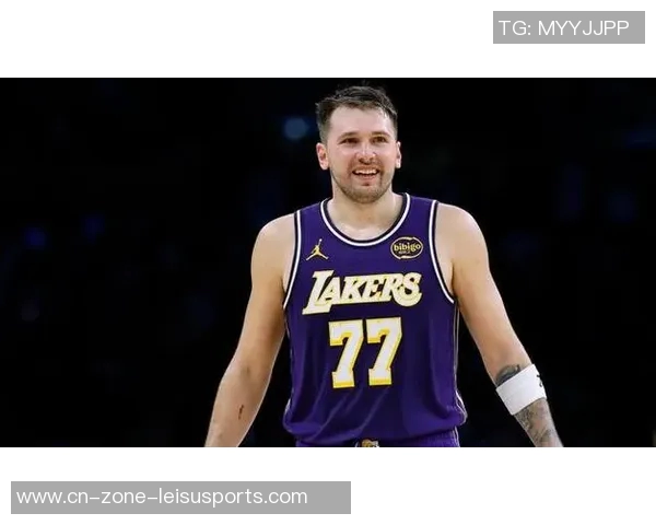 巴爷点评独行侠交易东契奇为何未能引进里夫斯令人震惊