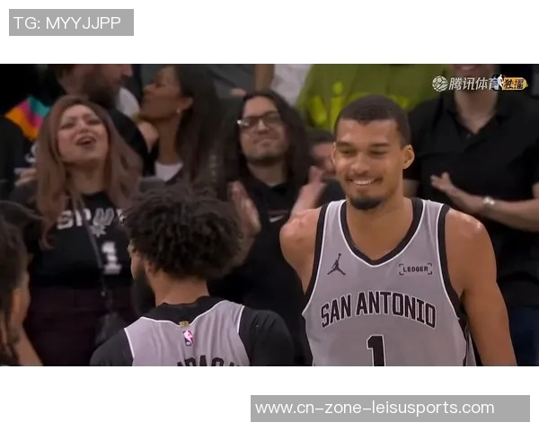 杜兰特赛后建议文班少投篮文班内线表现出色10中7并贡献15罚球